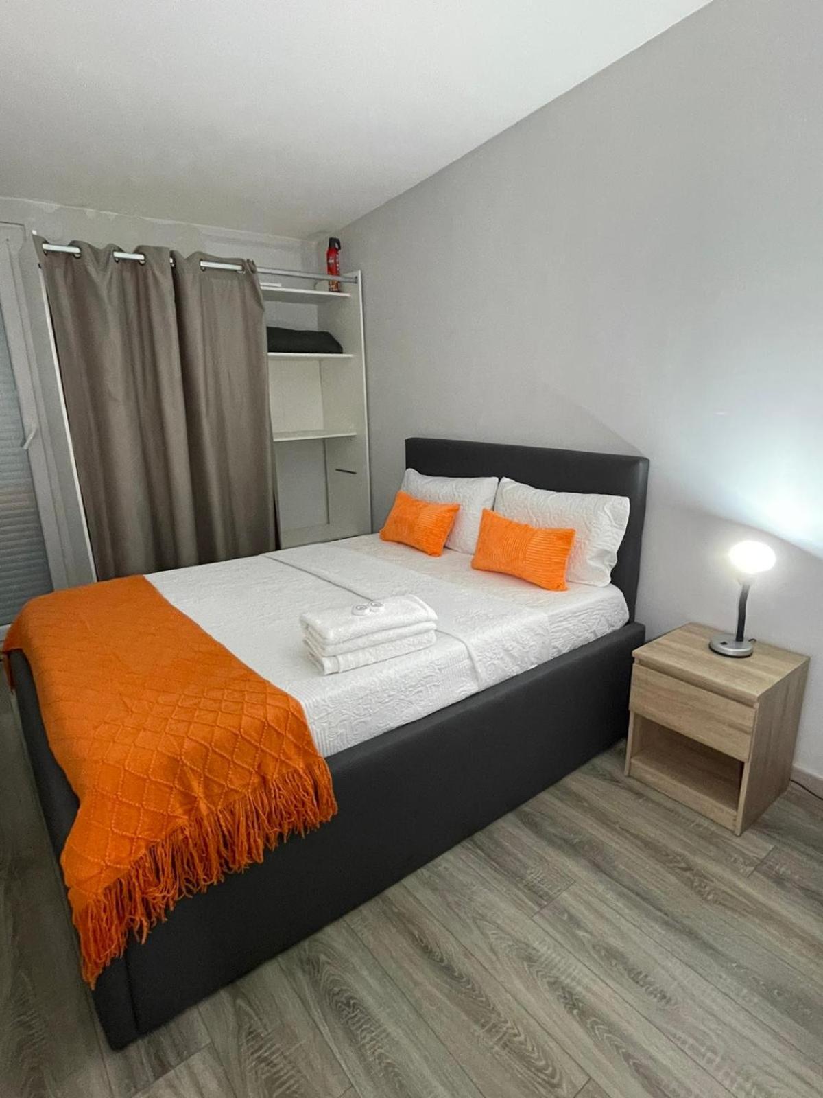 Agreable Chambre Menucourt ภายนอก รูปภาพ