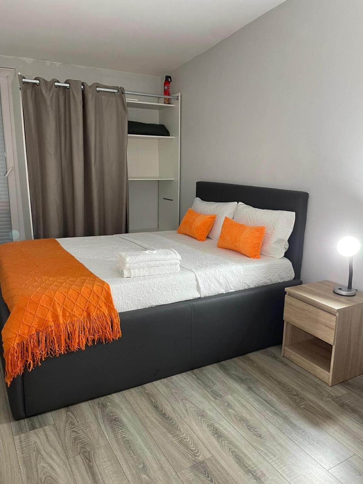 Agreable Chambre Menucourt ภายนอก รูปภาพ